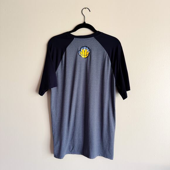 NBA Memphis Grizzlies Blue Short Sleeve Tee - Medium - Picture 6 of 7